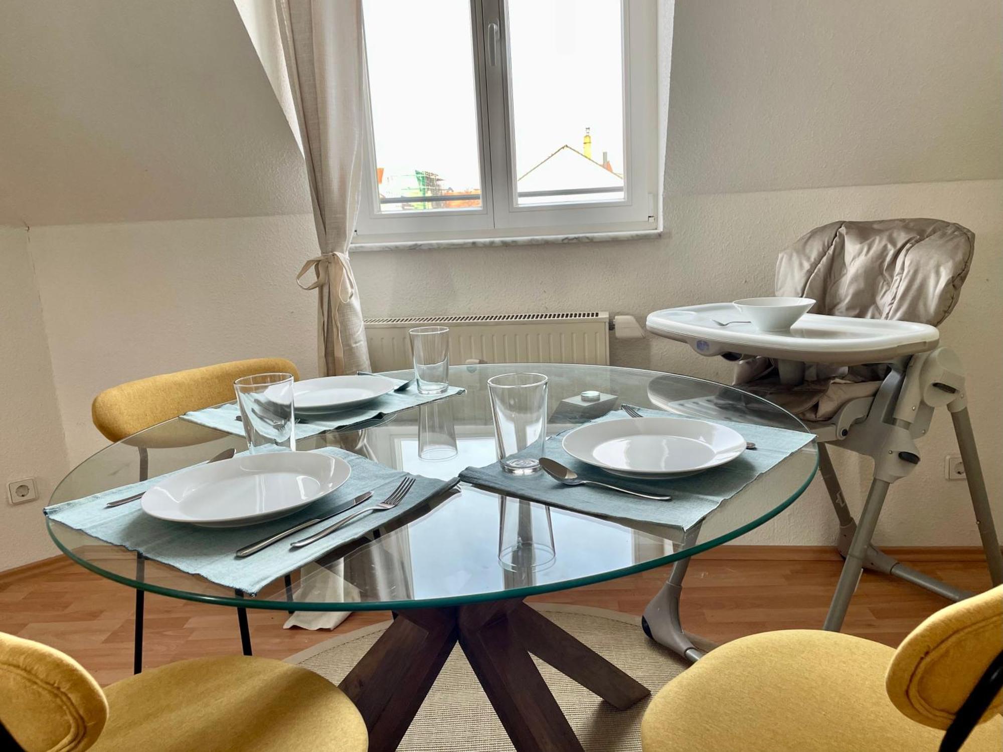 Apartment Familientraum-kueche-waschtrockner-playstation-netflix-wifi