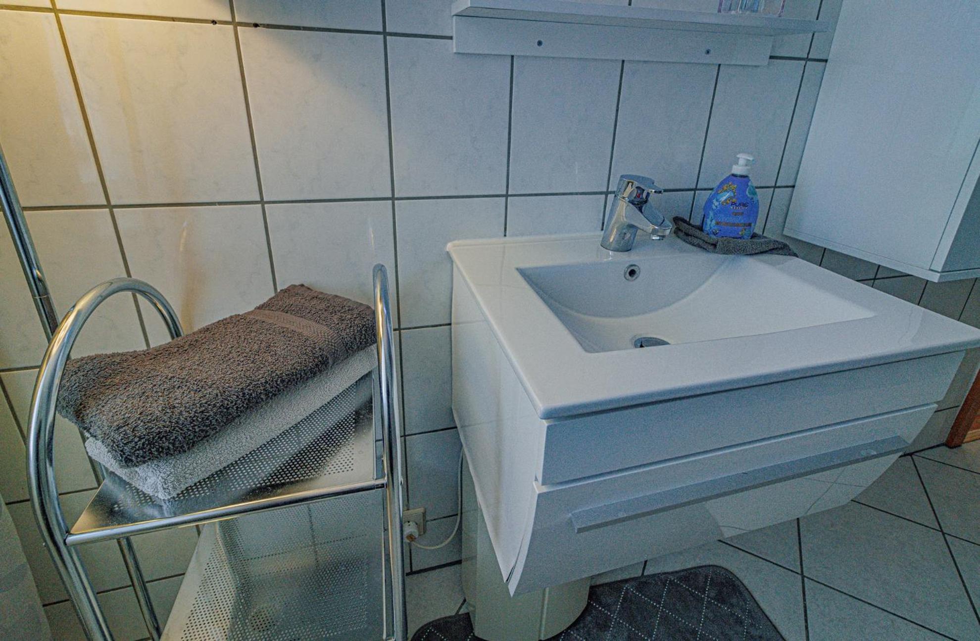 Wohnen Ueber Einem Mediterranen Restaurant,apartment 2 Oder 3 Appartement