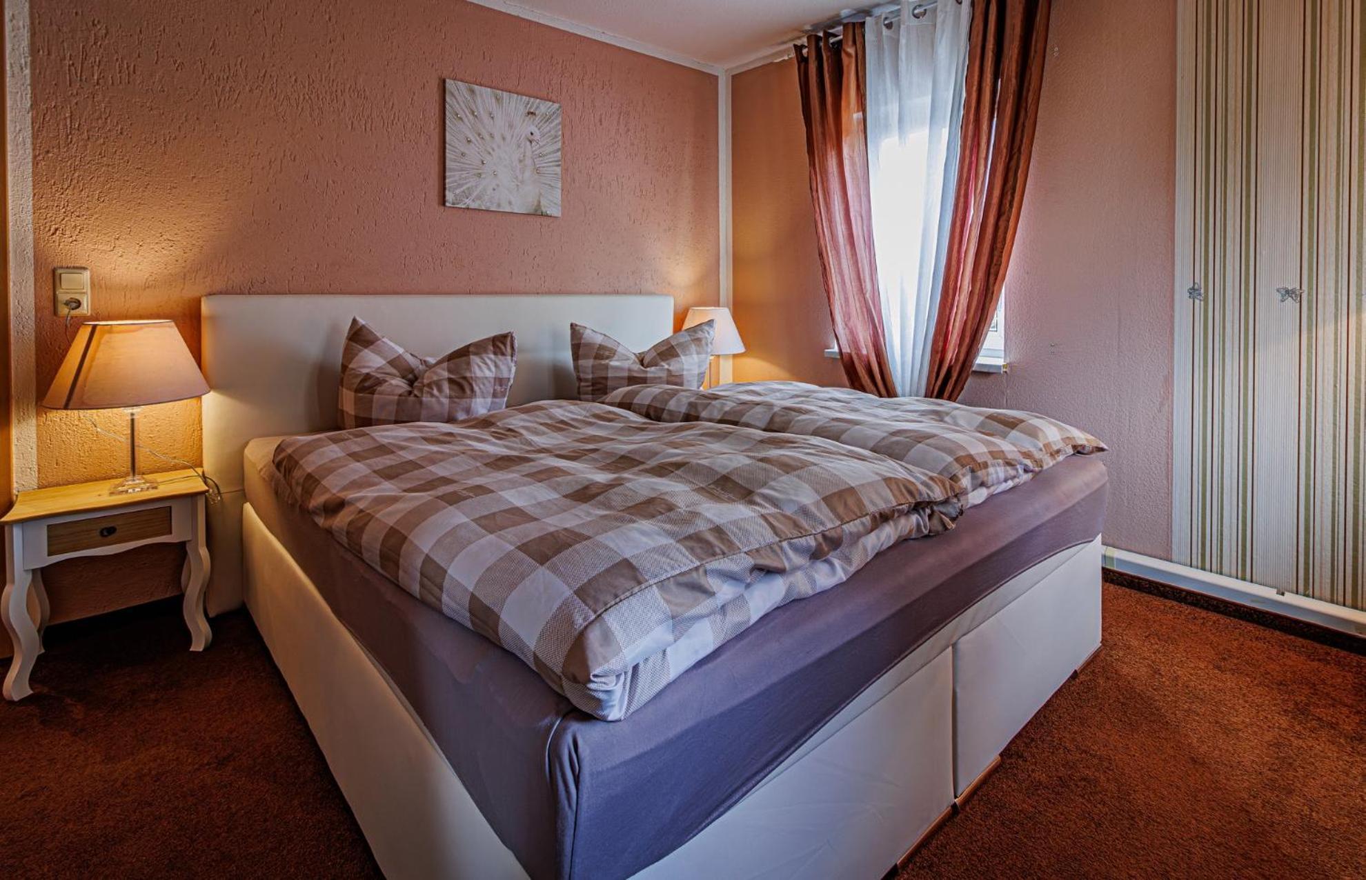 Appartement Wohnen Ueber Einem Mediterranen Restaurant,apartment 2 Oder 3