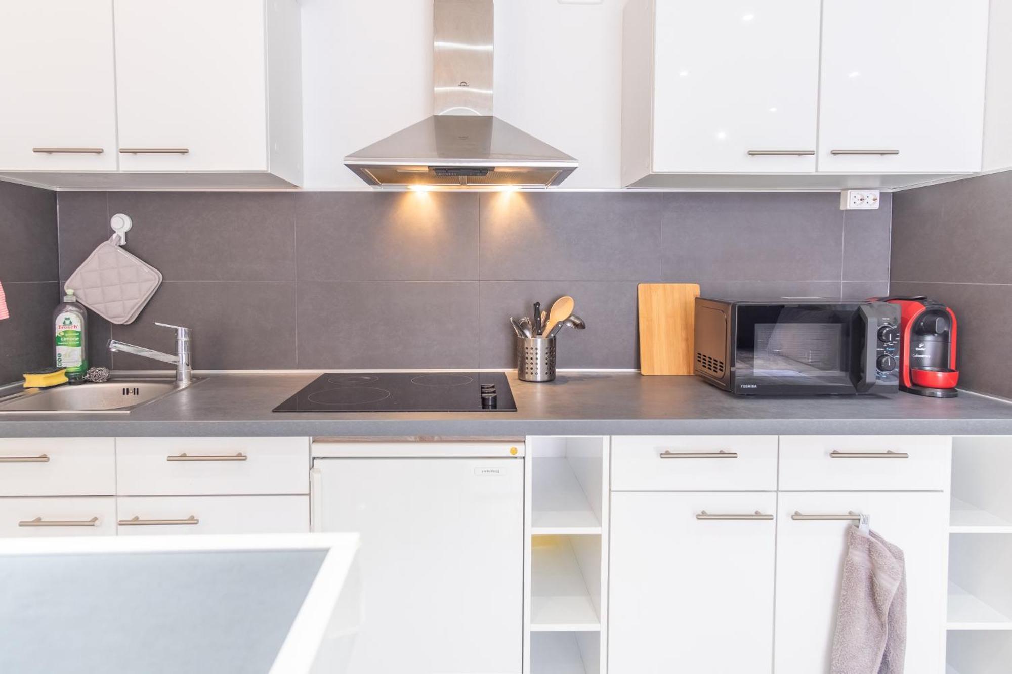 Arbeitsplatz, Tiefgaragenstellplatz, 4k Tv Netflix Appartement