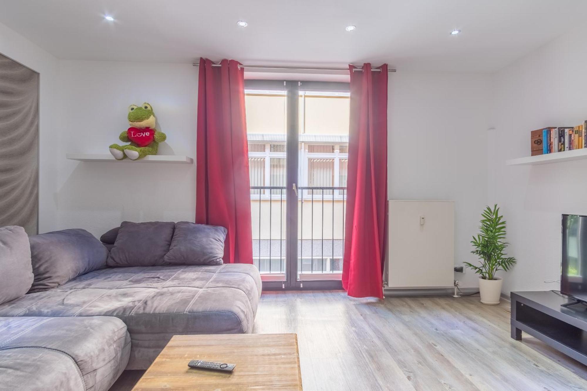 Arbeitsplatz, Tiefgaragenstellplatz, 4k Tv Netflix Appartement Leipzig