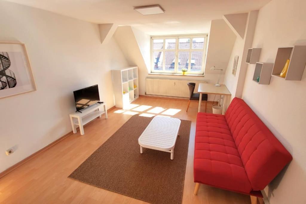 Appartement 2-zimmer-traumwohnung: Schick * Hell * Ruhig * Grosse Raeume * Zentrumsnah Leipzig
