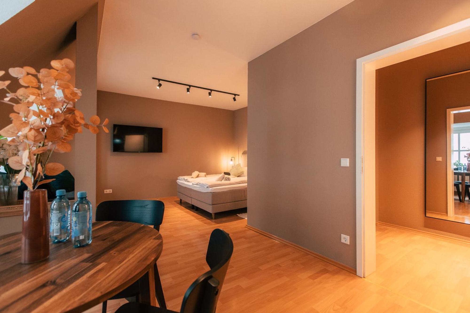 Apartment Luga Homes - Chausseehaus *