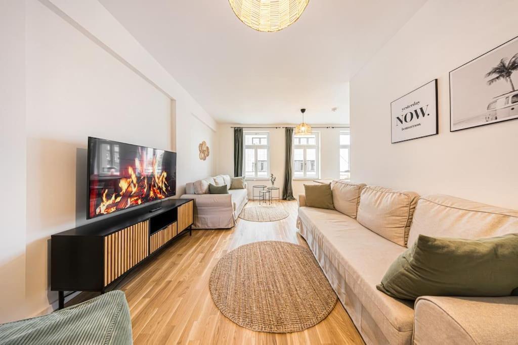 Stylisches Zentrales City-apartment Mit 2 Balkonen Appartement