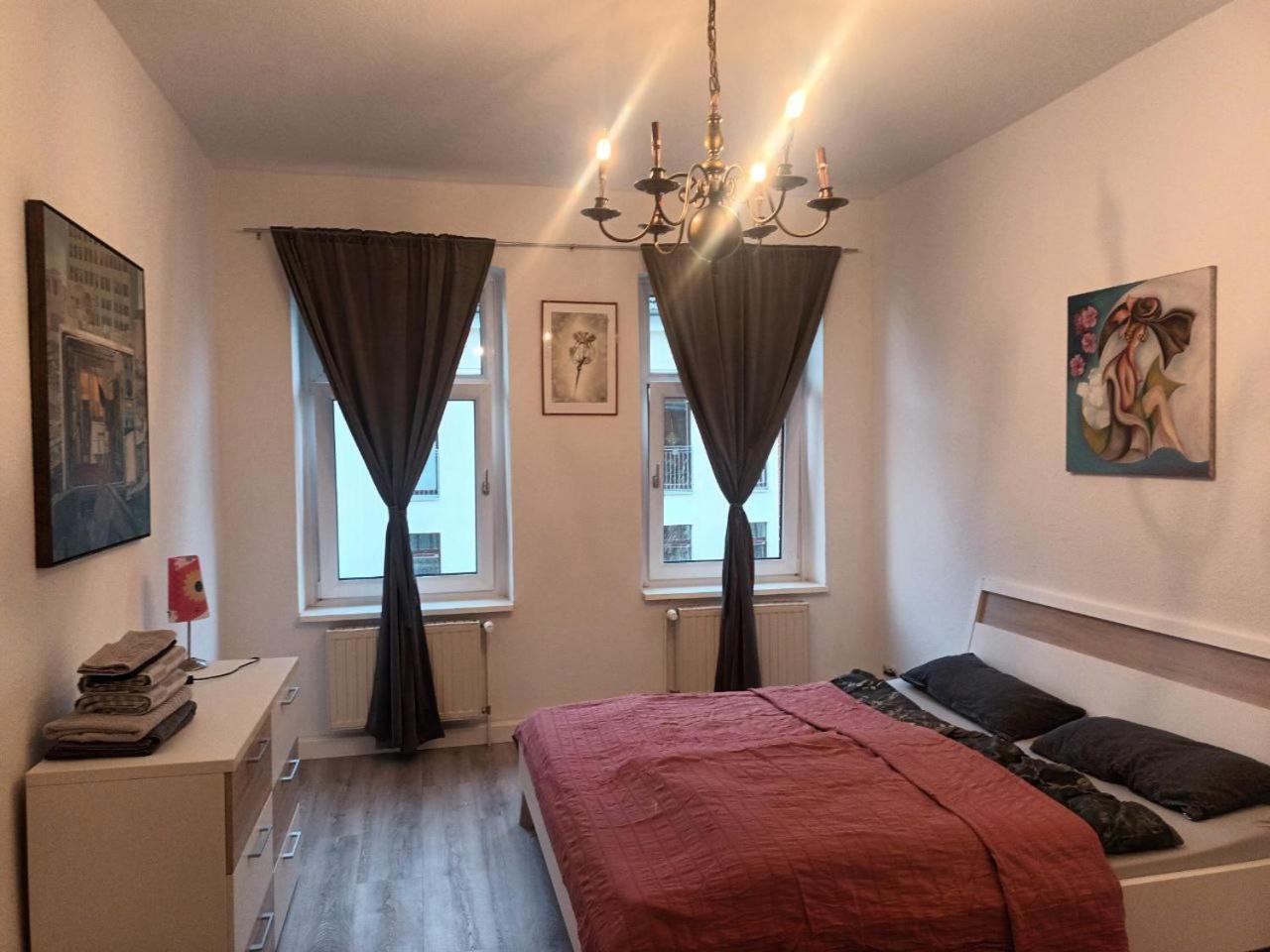 Flat In Neo Country Style Aus Gruenderzeit Bis 6 Person Apartment