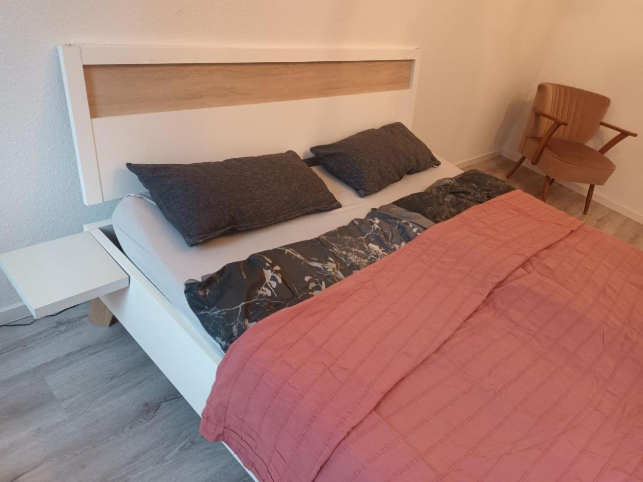 Apartment Flat In Neo Country Style Aus Gruenderzeit Bis 6 Person Leipzig