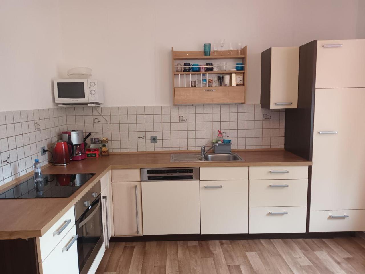 Flat In Neo Country Style Aus Gruenderzeit Bis 6 Person Apartment