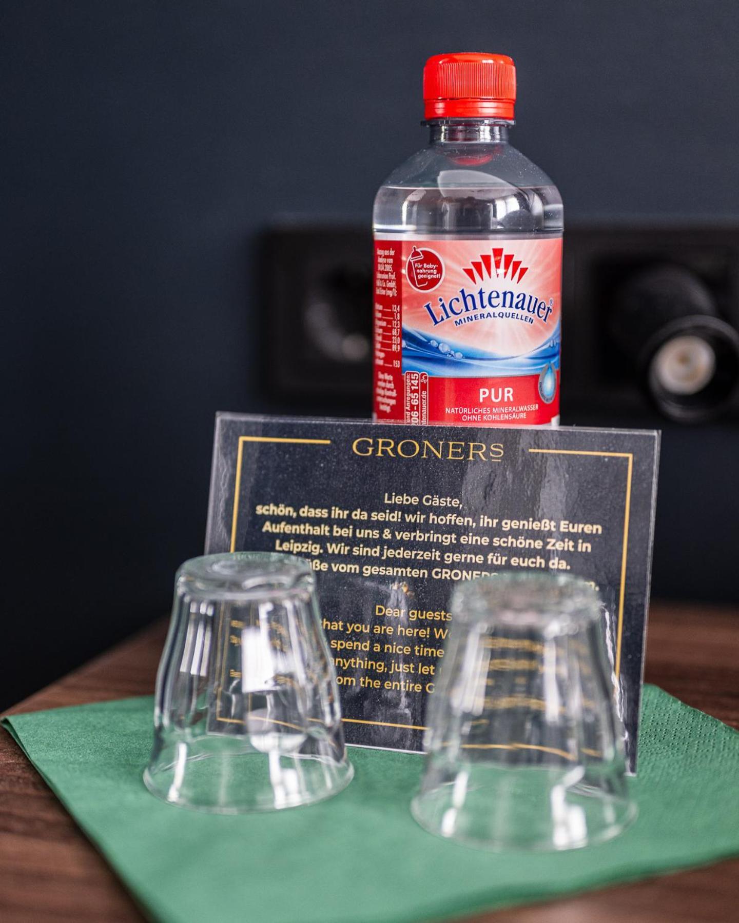 Groners Center Hostel