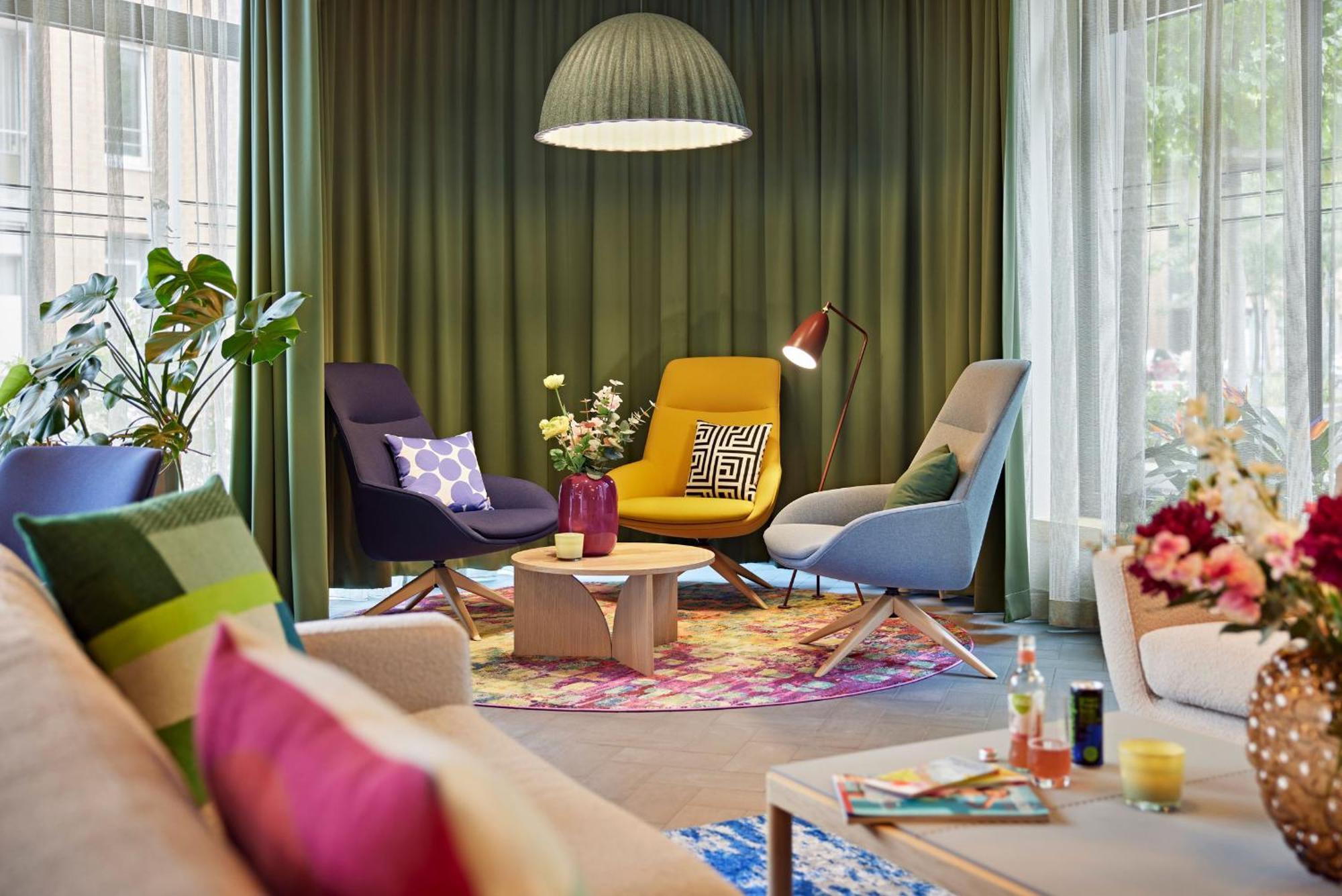 Hotel Legere Express