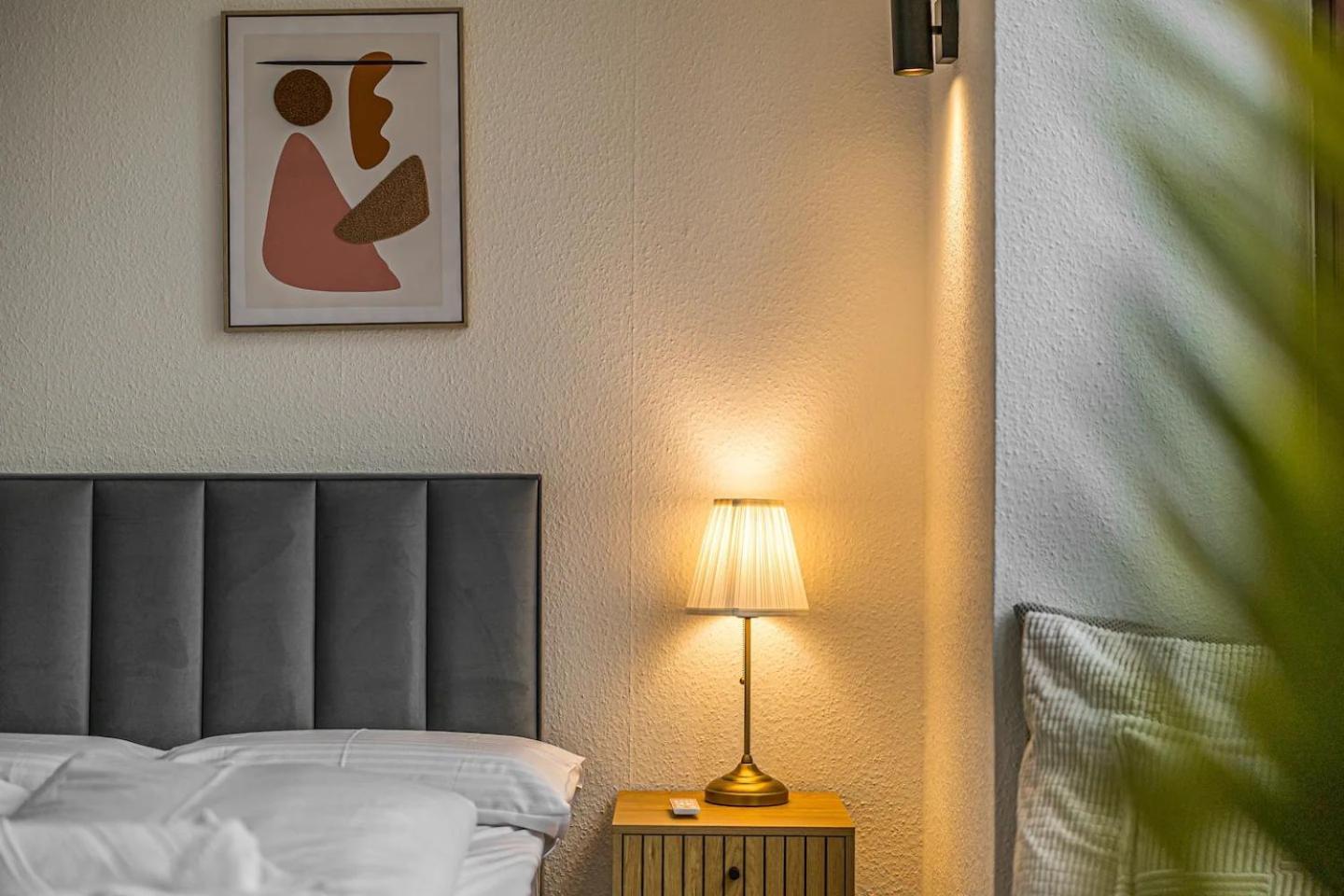 Appartement Ruhige Und Stilvolle Am Clara-zetkin-park