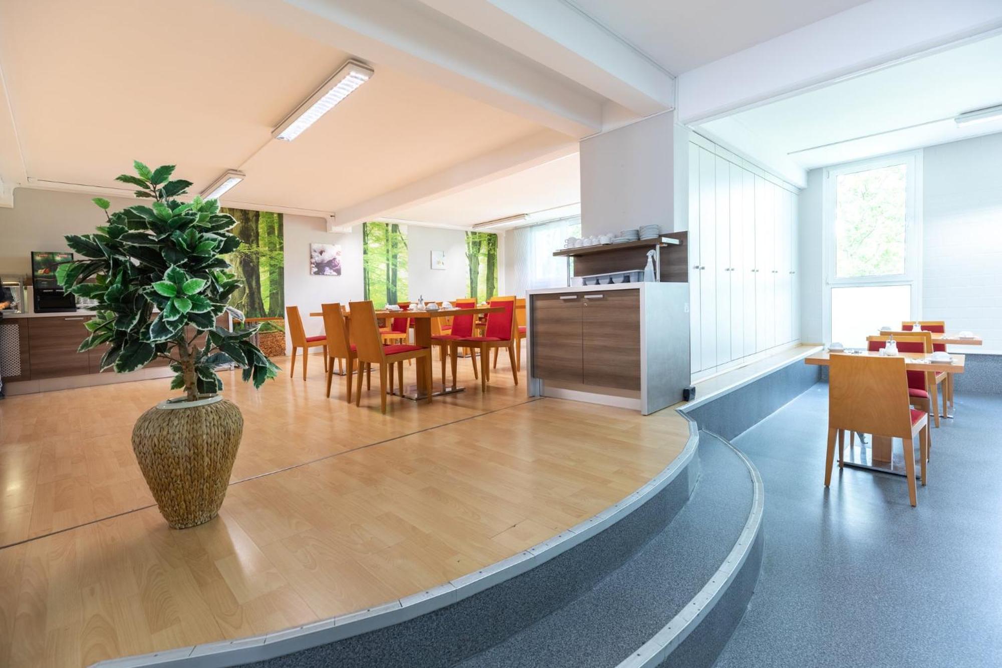 Hotel Aviva