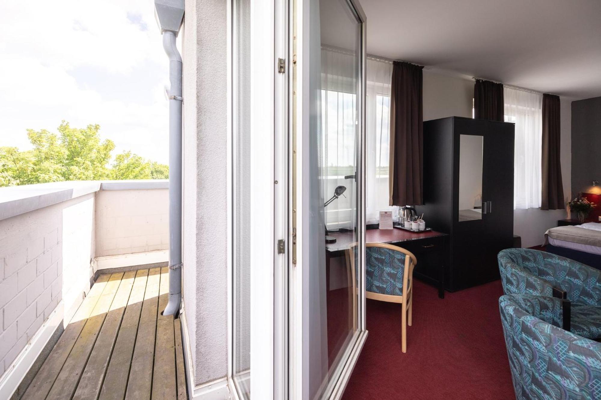 Hotel Aviva