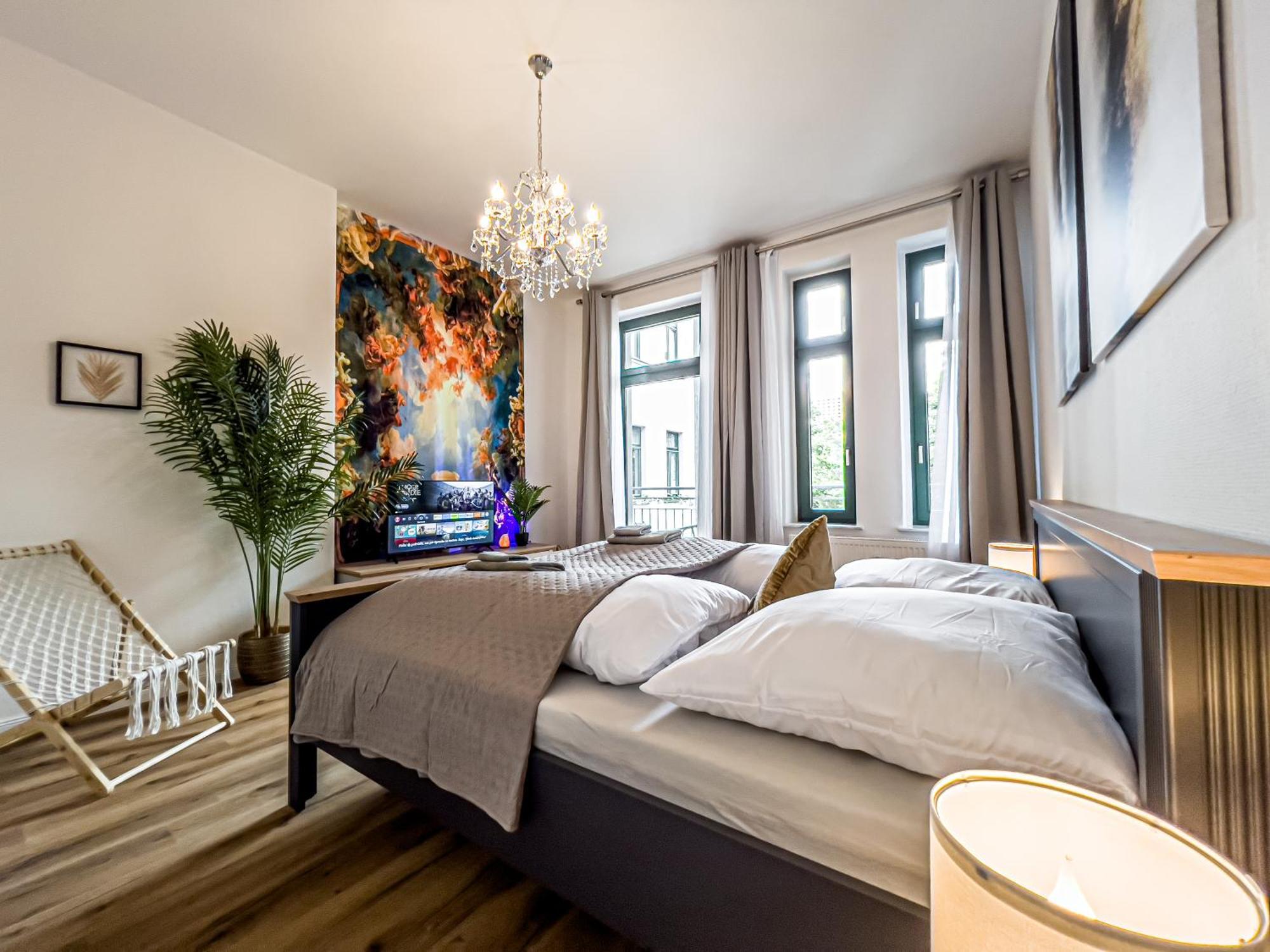 Grosse 3 Schlafzimmer Mit Kueche, Bad, Waschmaschine & Balkon Am Zoo Appartement