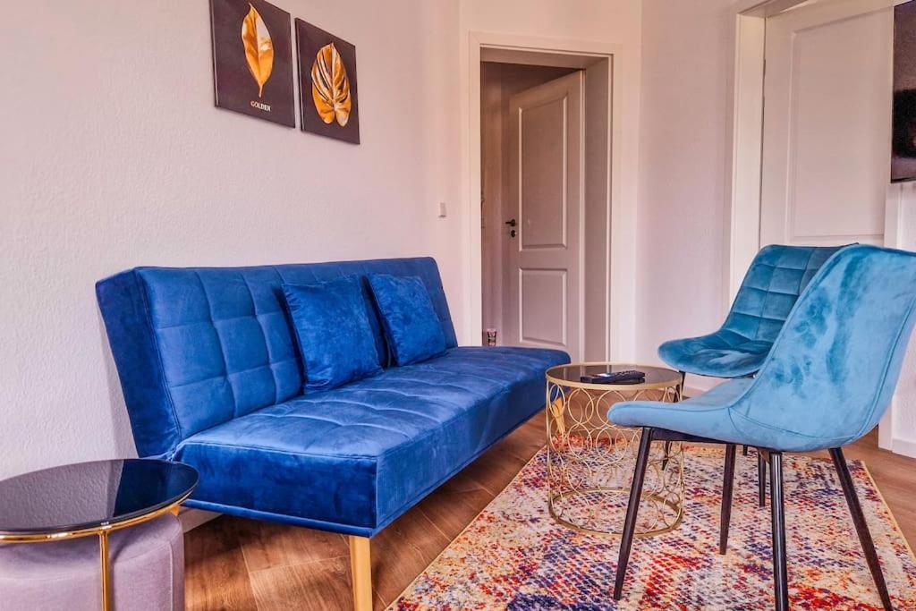 Monkey Magic Mansion 2 Bedroom Next To Tram And Appartement *