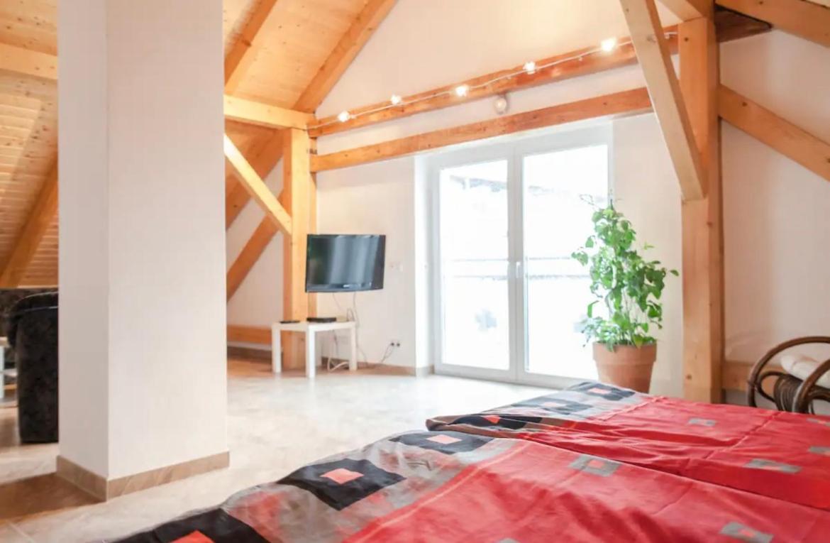 Moderne Dachgeschosswohnung Im Leipziger Norden Leipzig