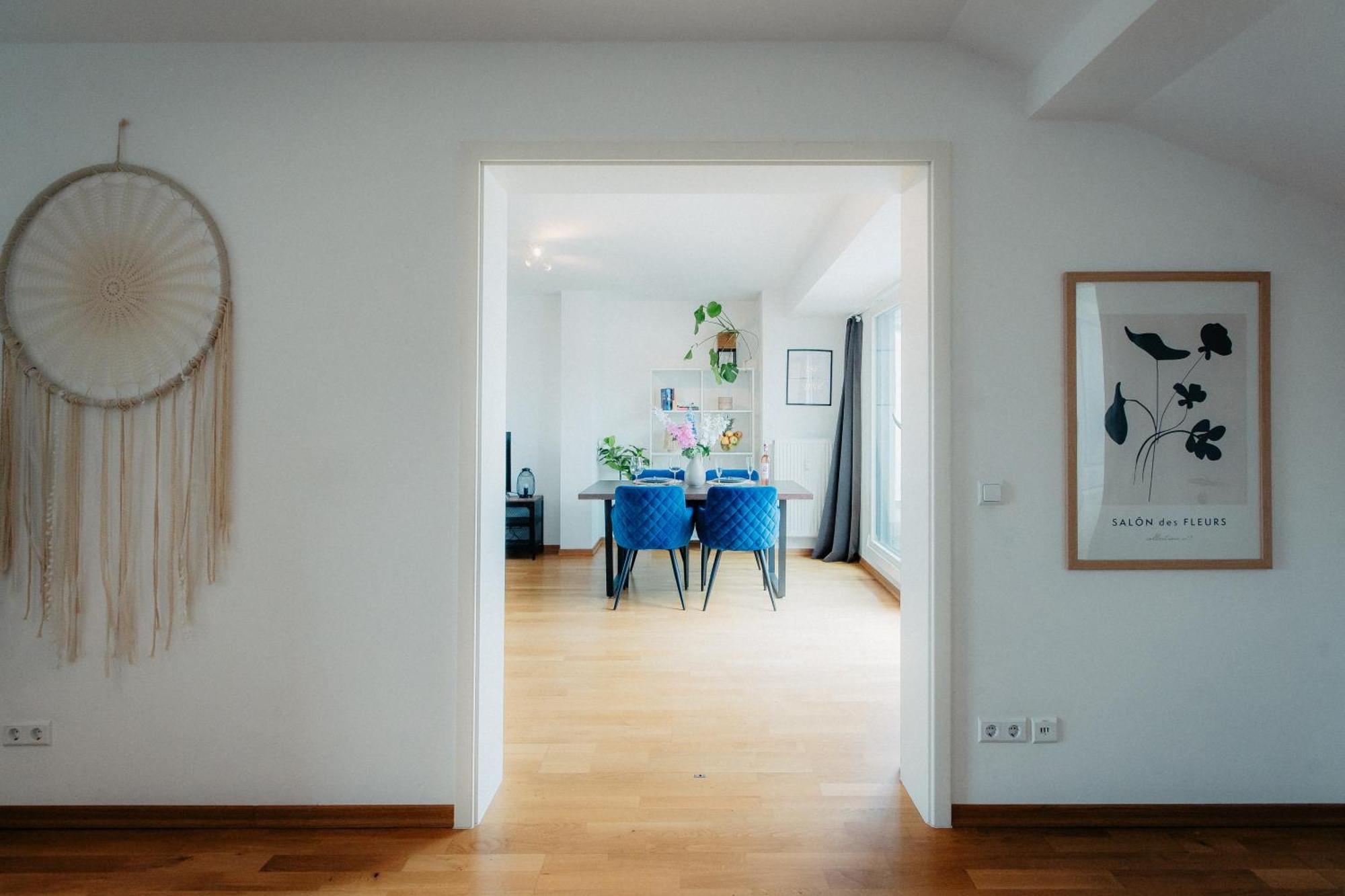 Apartment Luga Homes - Zoo *