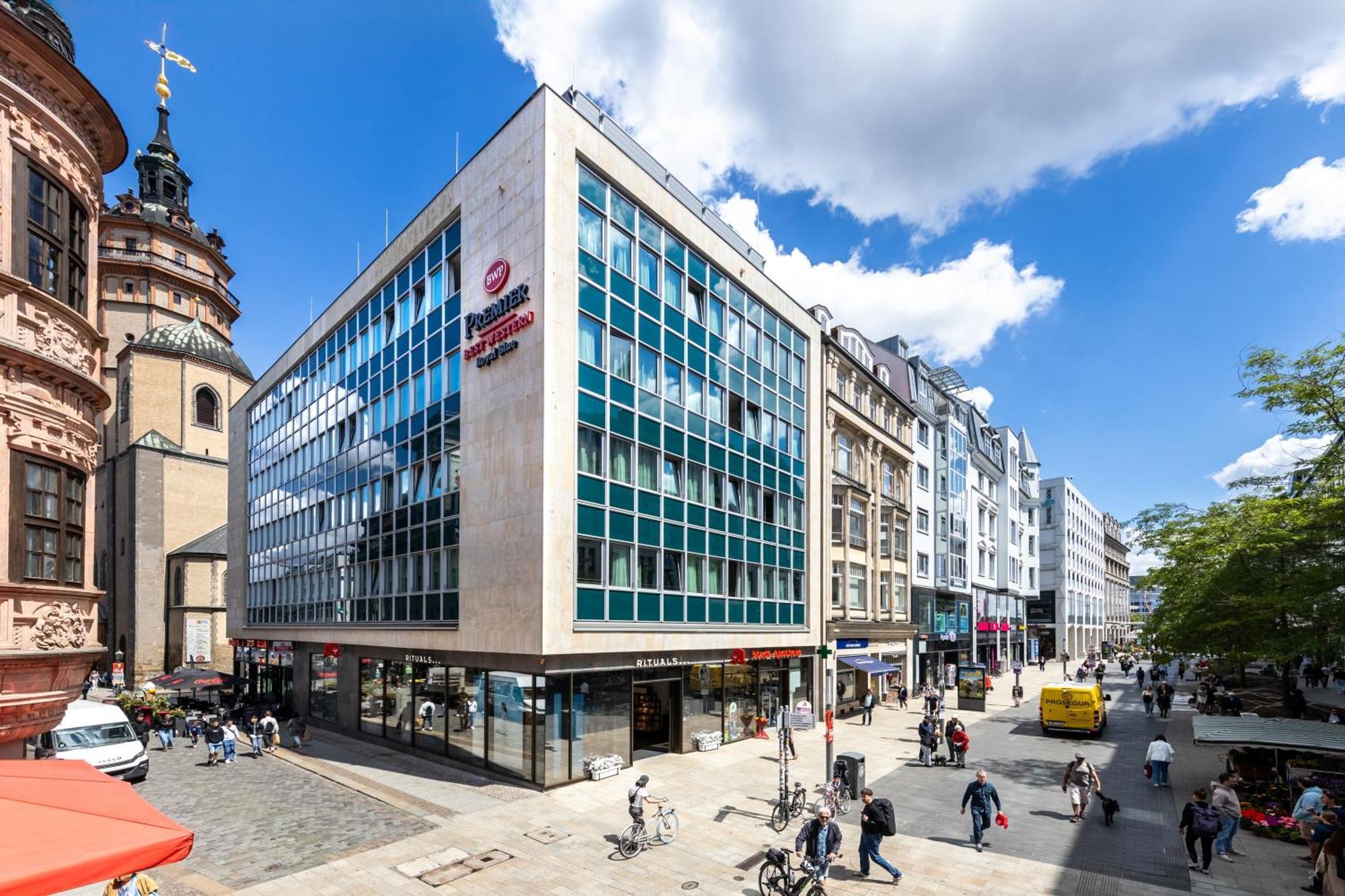 Hotel Western Premier Royal Blue 4*