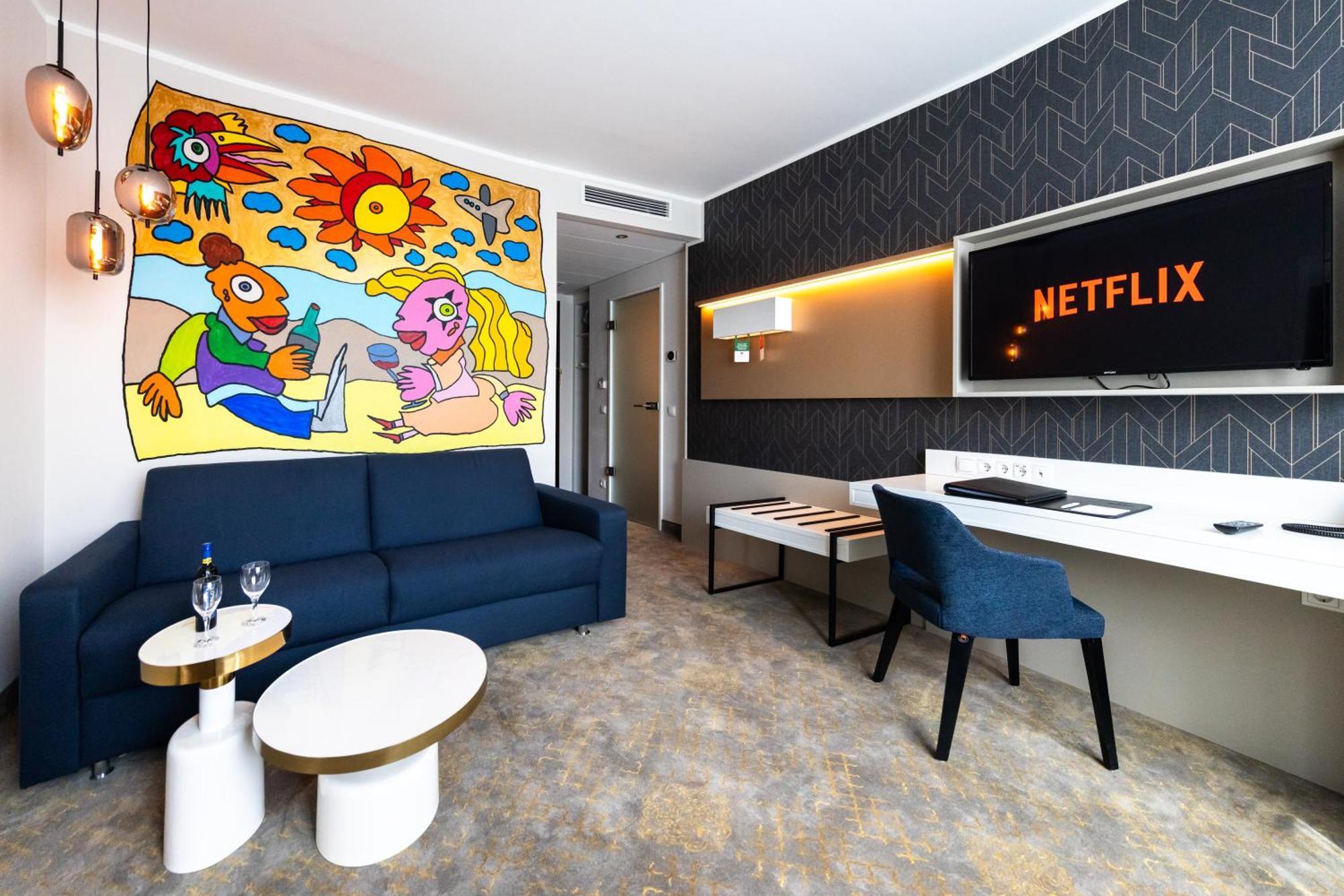 Hotel Western Premier Royal Blue