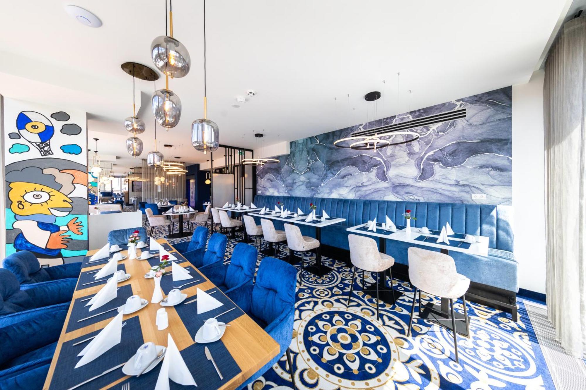 Western Premier Royal Blue Hotel 4*