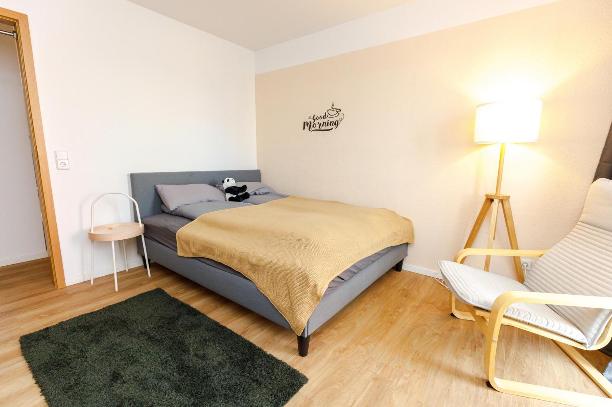 Fullhouse - - K28 B - Southern Center Apartment