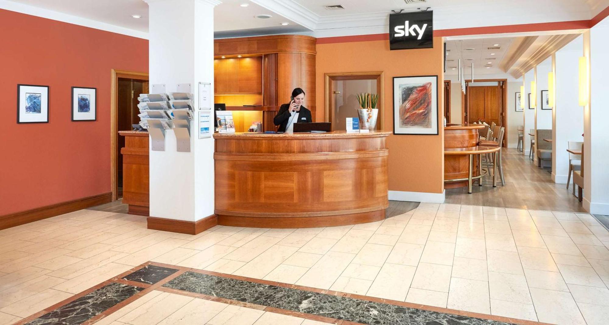 Western Centre 4*