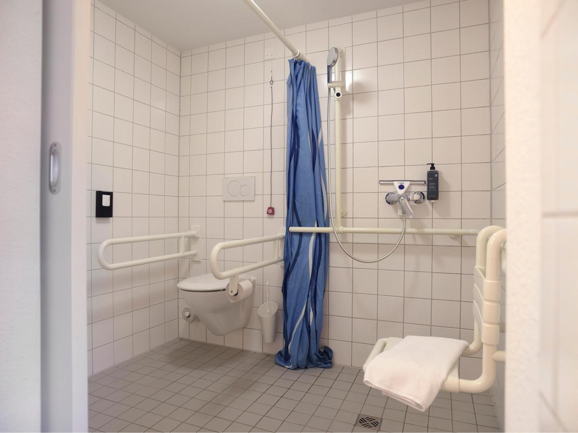 Leipzig-schoenefeld Hotel 2*