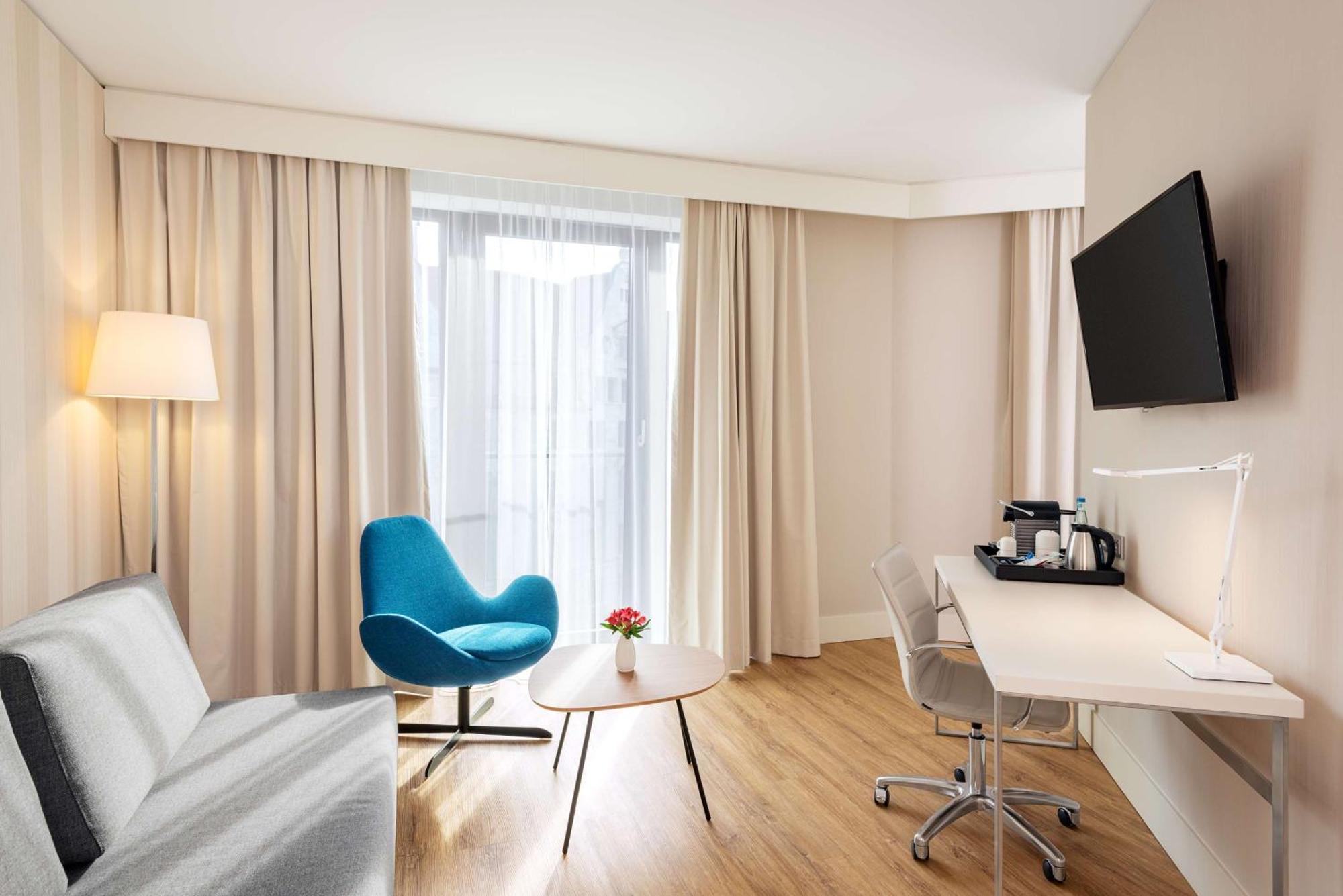 Hotel Nh Zentrum 4*
