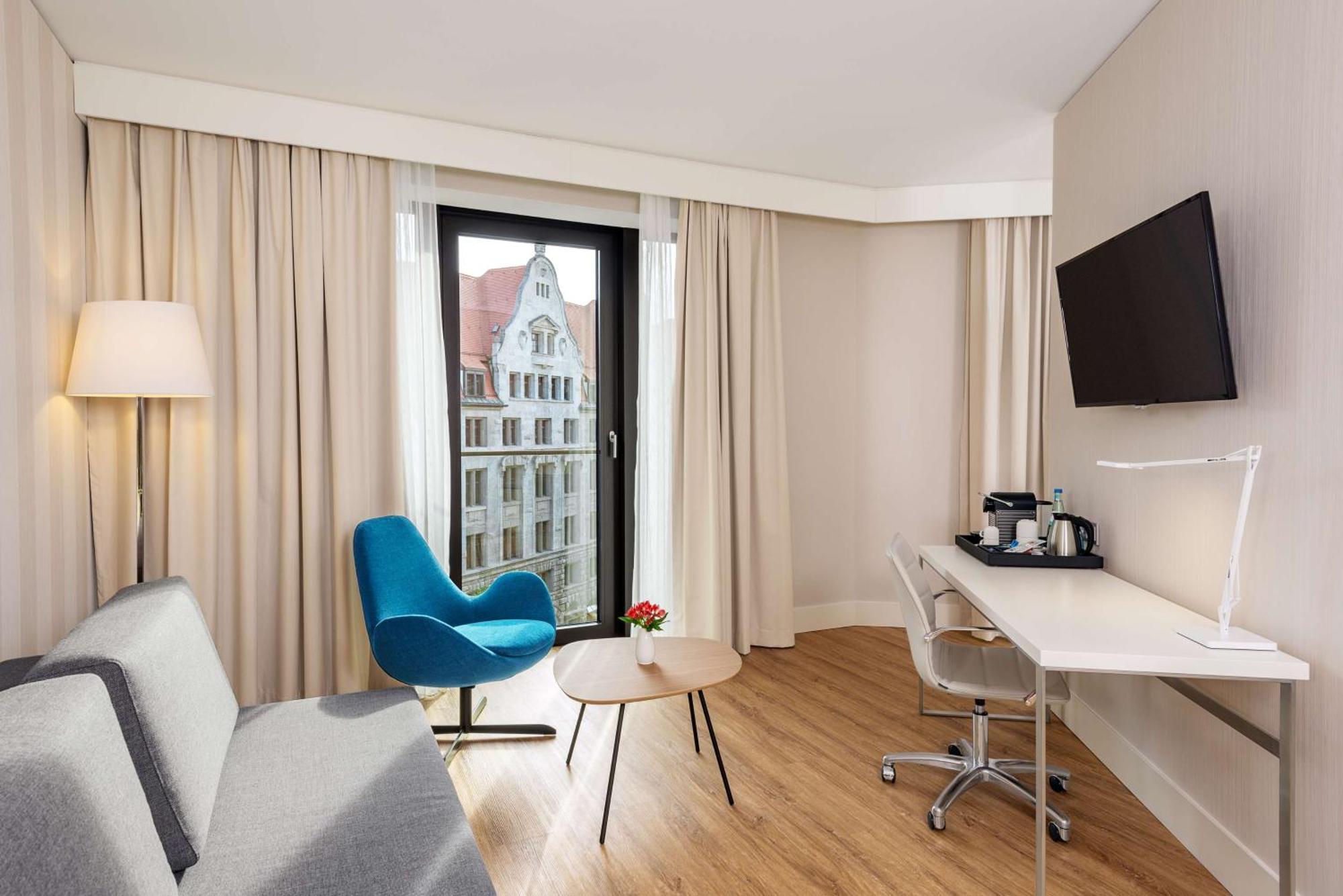 Nh Zentrum Hotel 4*