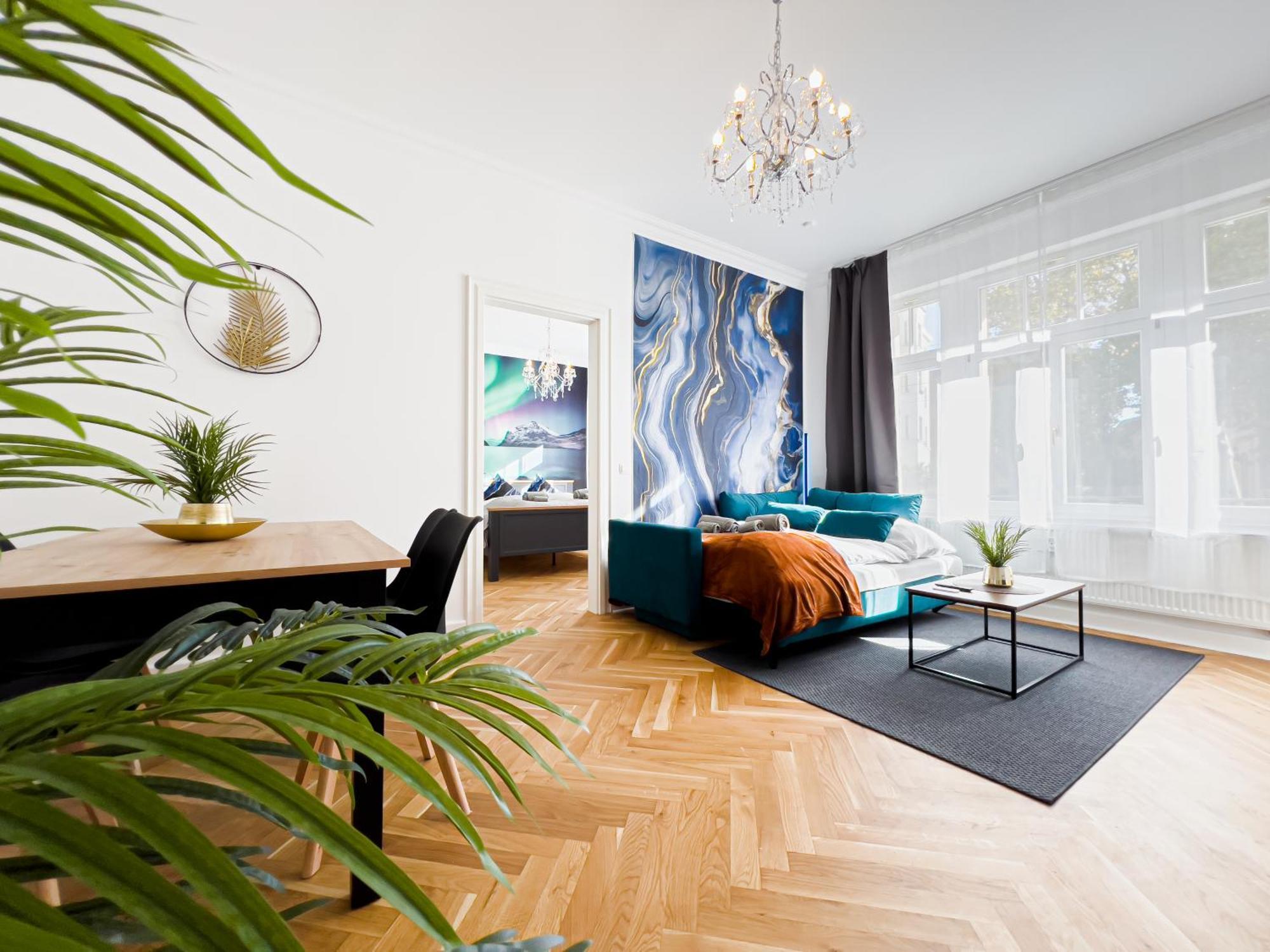 Erstklassiges Ferienapartment Citynah Mit 1 Schlafzimmer - Wifi, Tv, Kuechenzeile, Waschmaschine&trockner