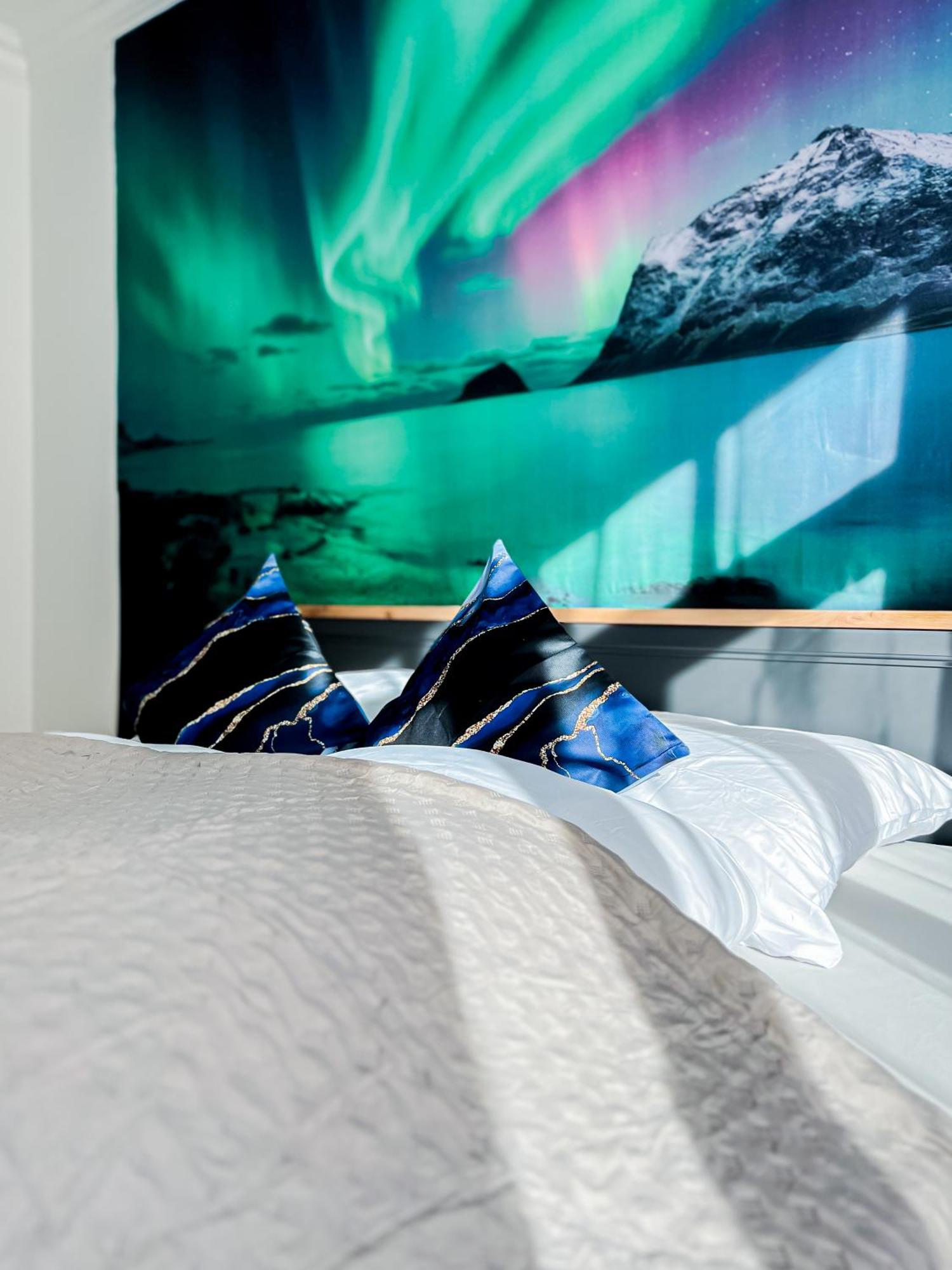 Apartment Erstklassiges Ferienapartment Citynah Mit 1 Schlafzimmer - Wifi, Tv, Kuechenzeile, Waschmaschine&trockner *