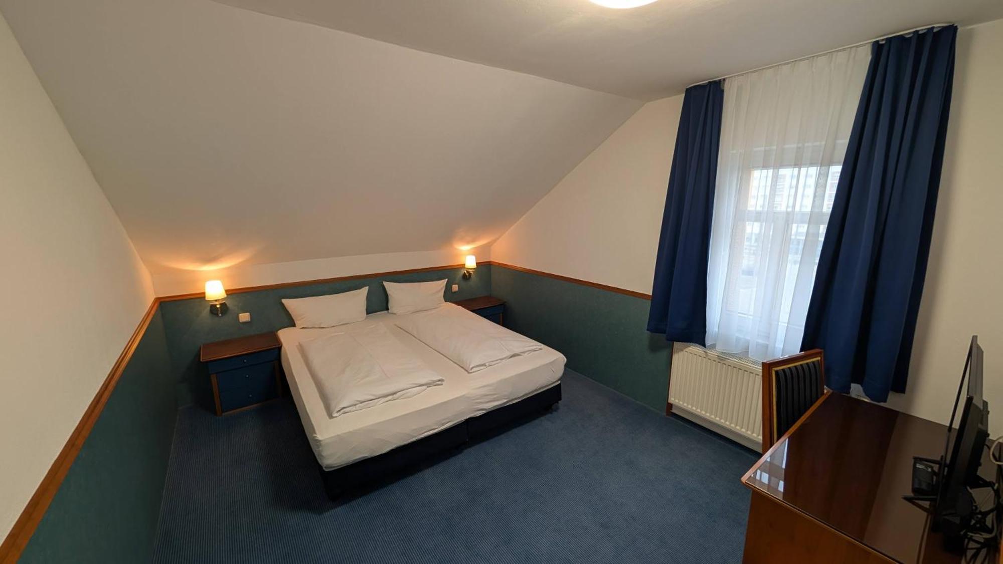 Am Bayrischen Platz 3* Leipzig