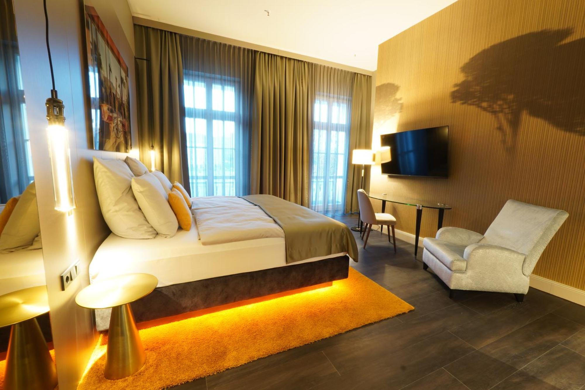 Lumiere Boutiquehotel Im Fuerstenhof Hotel 4*