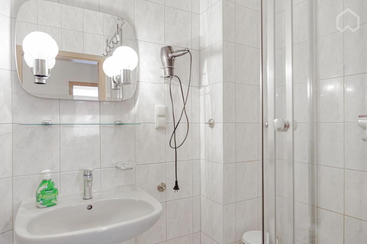 Stayinn Lindenau 2 Bedrooms 3 Single Beds And One Double Bed *