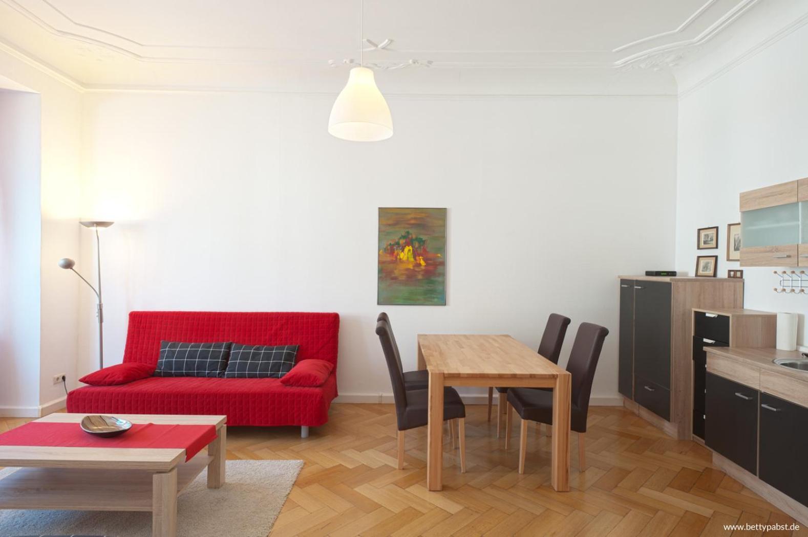 Apartment Gruenderzeitapartment An Der Arena