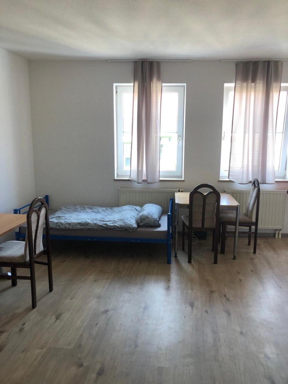 Zuhause In Lindenau - Vollmoebliert - Bei Dkn * Leipzig