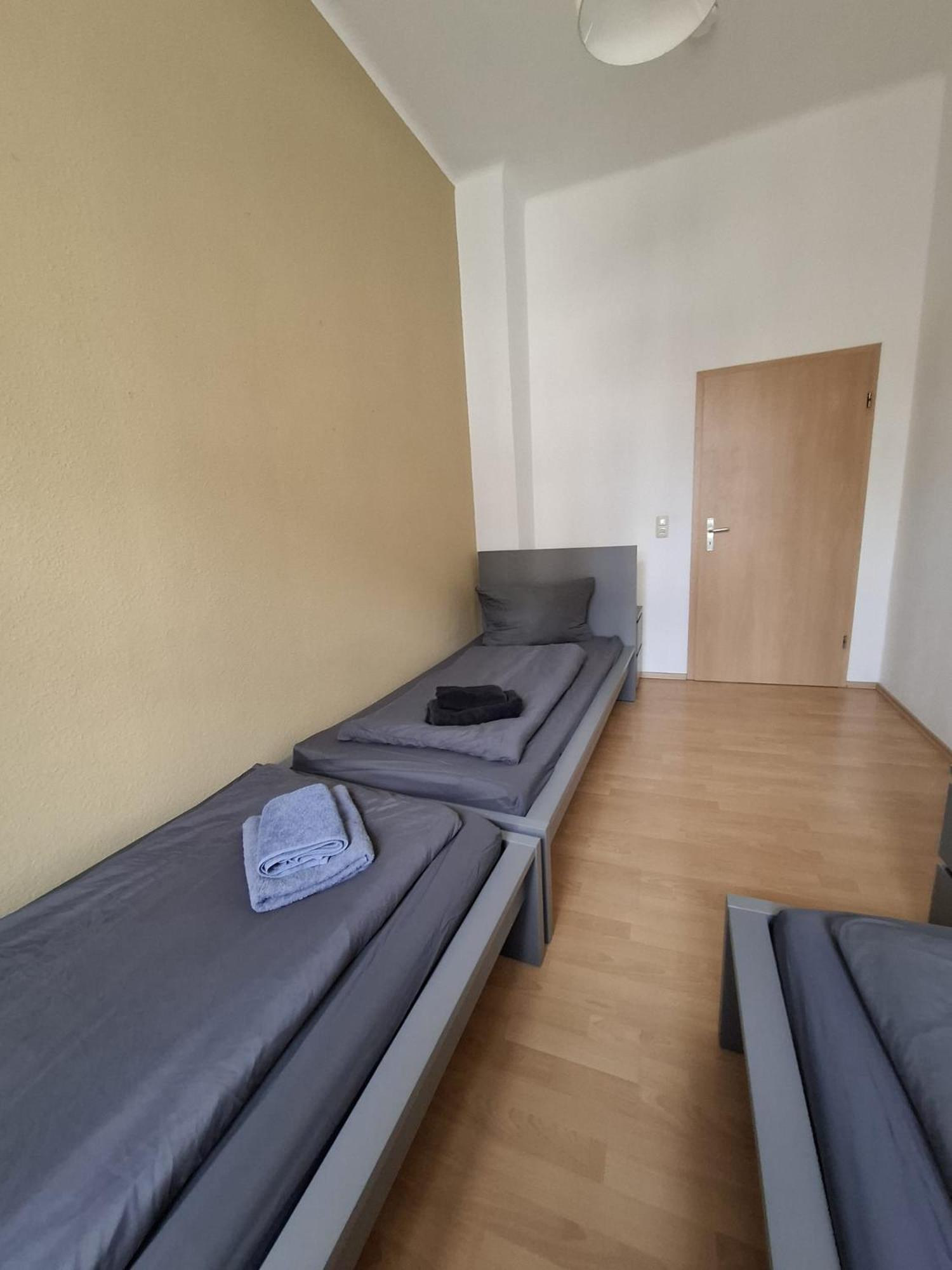 Appartement Altbauwohnung Direkt An Der Karli Mit Balkon - Netflix Inklusive