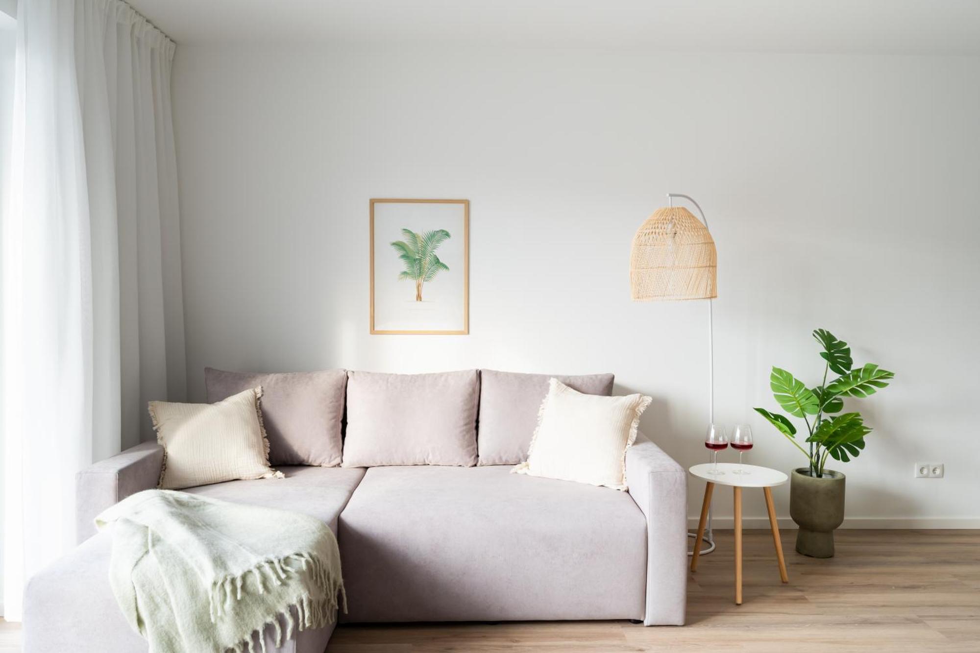 Premium-apartment Mit Balkon - Perfekt Fuer Familien, Gruppen Und Geschaeftsreisende - Zaya Apartment *