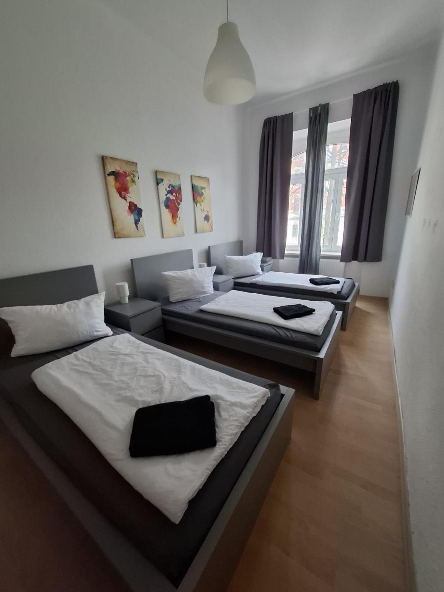 Appartement Altbau-schmuckstueck An Der Karli Mit Riesigem Balkon Leipzig