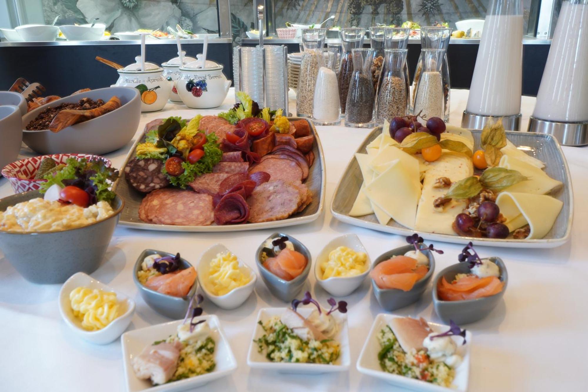Lumiere Boutiquehotel Im Fuerstenhof Hotel Leipzig