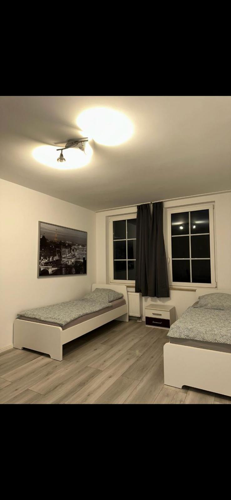 Appartement Wunderschoene Eisenbahnstrasse In 2 Og Rechts