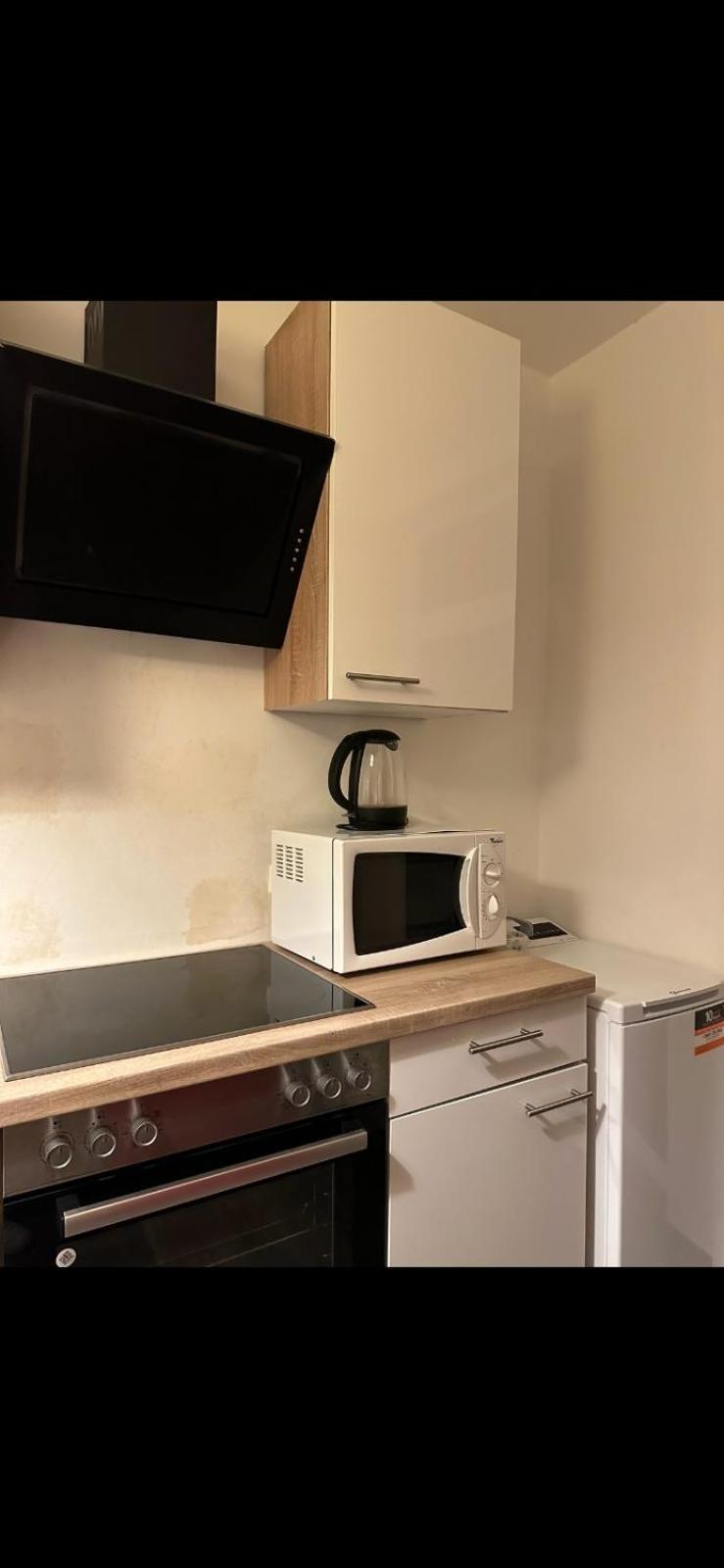Appartement Wunderschoene Eisenbahnstrasse In 2 Og Rechts