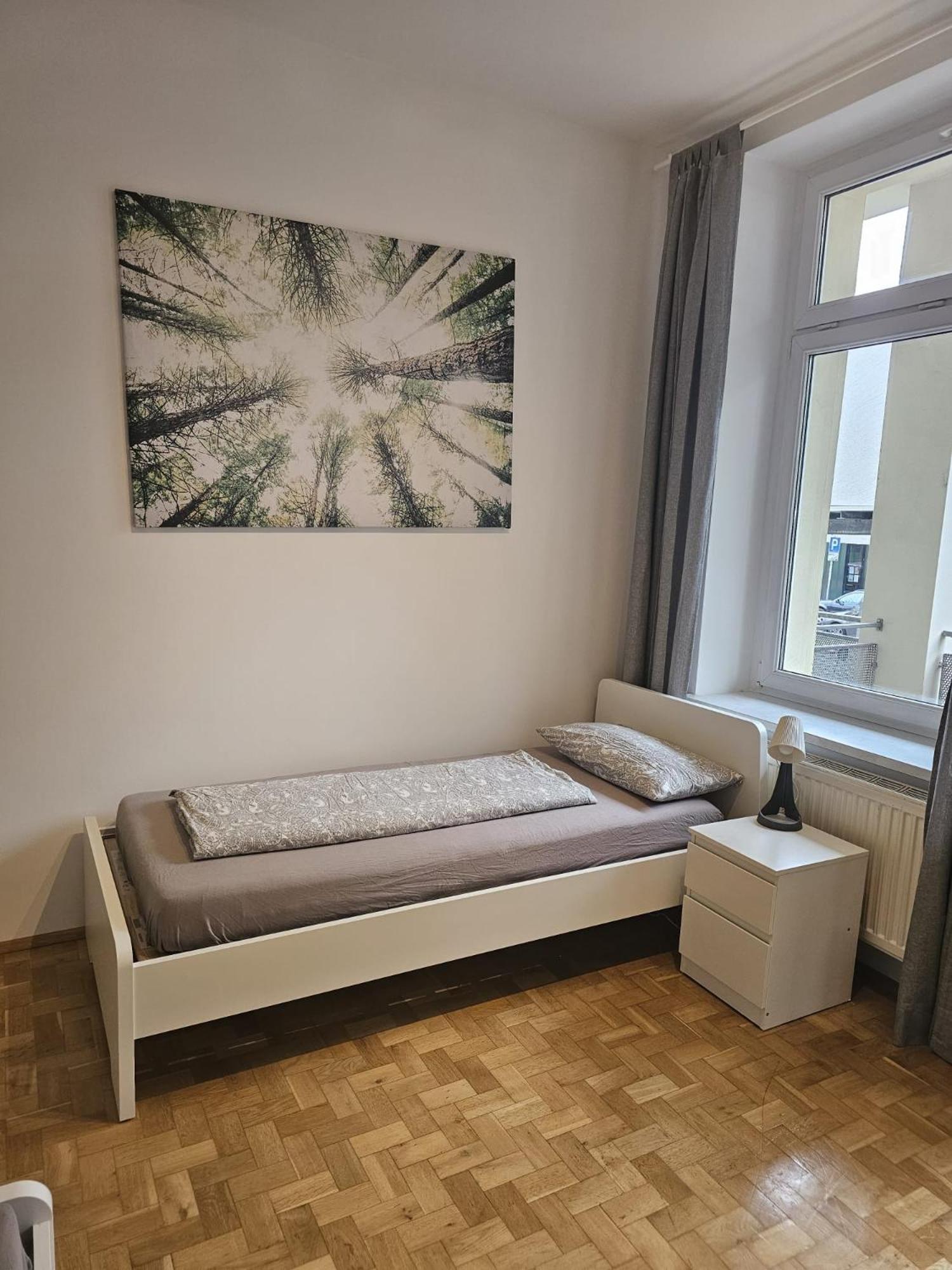 Appartement Suedliche Innenstadt- Mit Aufzug