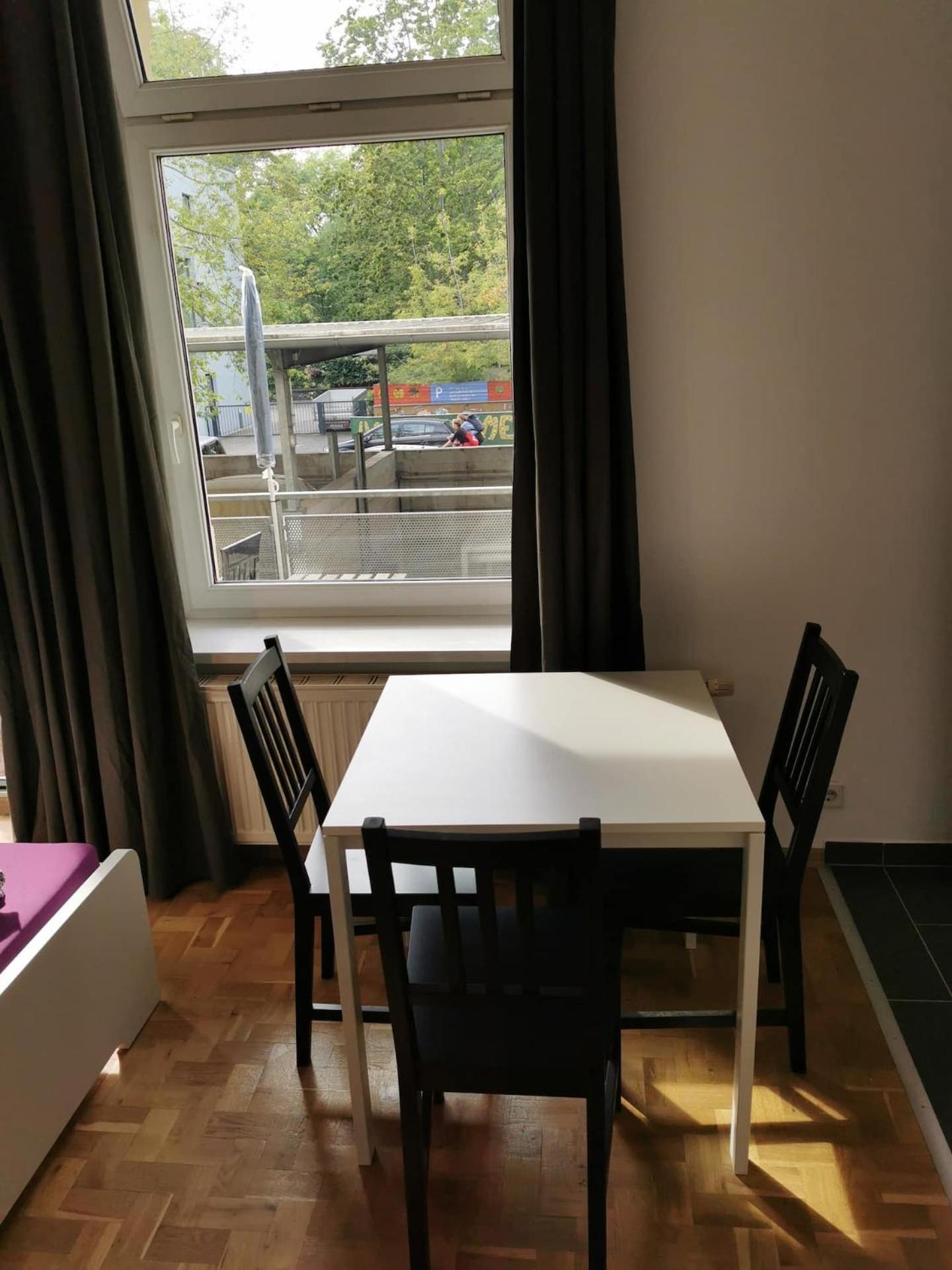 Appartement Suedliche Innenstadt- Mit Aufzug *