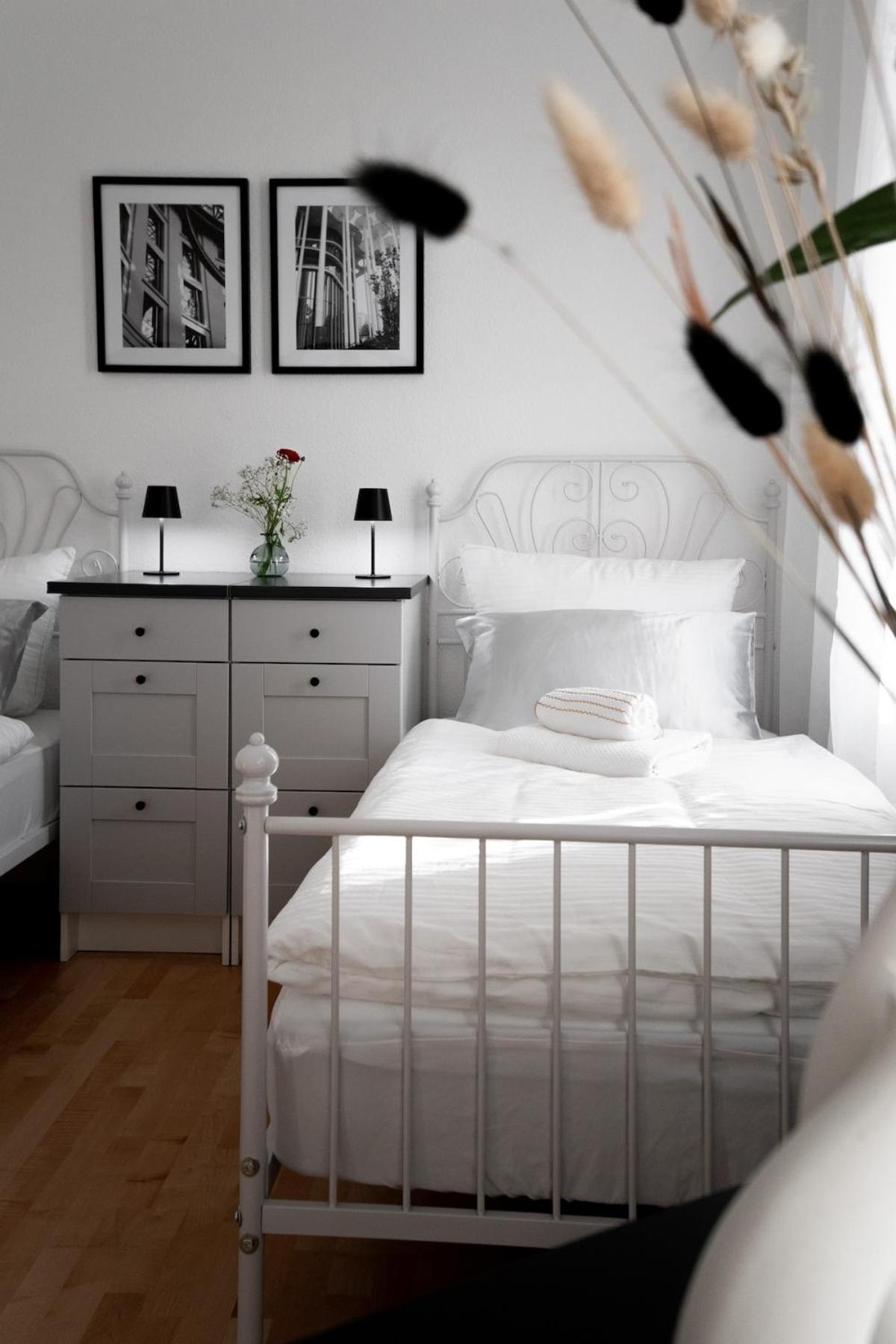 Deluxe With Balcony Near Stadium & Appartement