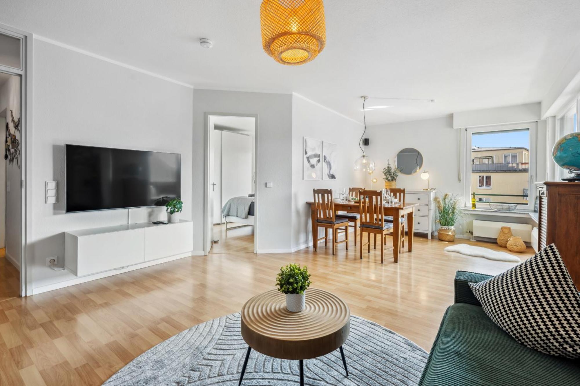 Traber 1 Sz Balkon Parkplatz & Sehr Ruhig