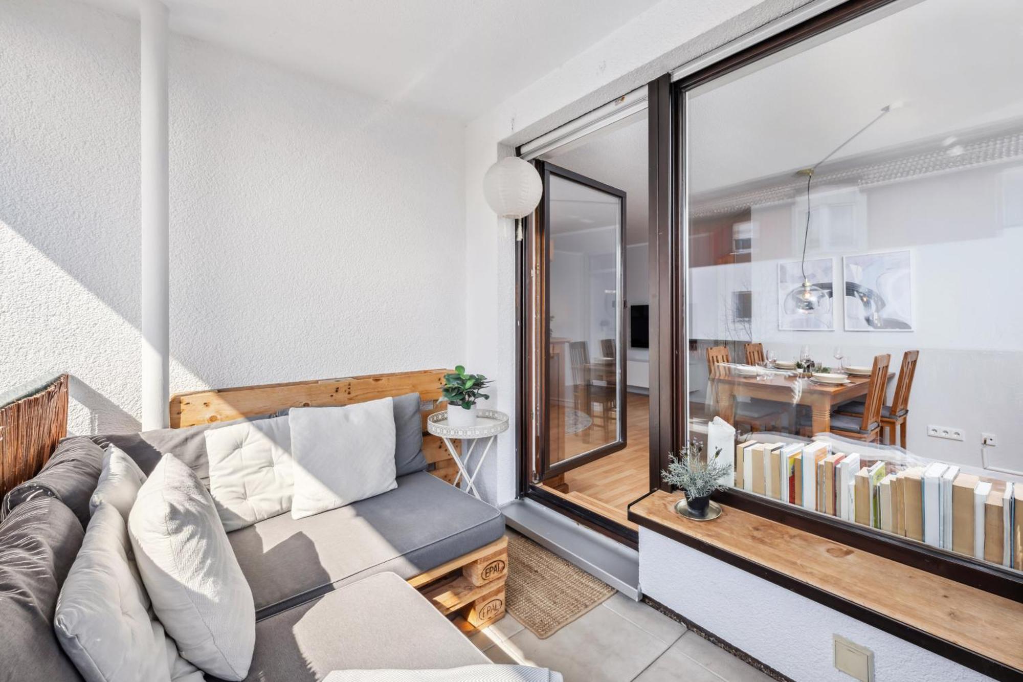 Traber 1 Sz Balkon Parkplatz & Sehr Ruhig * Leipzig