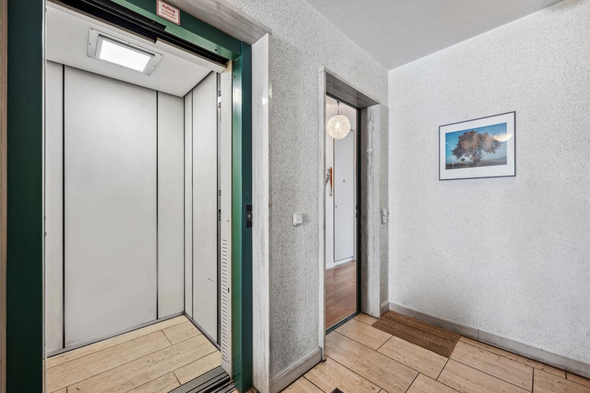 Traber 1 Sz Balkon Parkplatz & Sehr Ruhig Appartement Leipzig