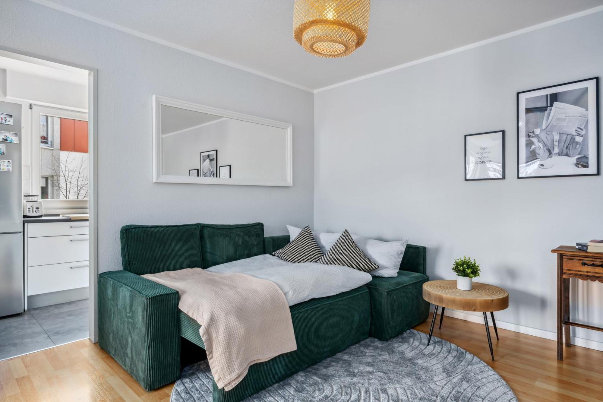 Traber 1 Sz Balkon Parkplatz & Sehr Ruhig Appartement
