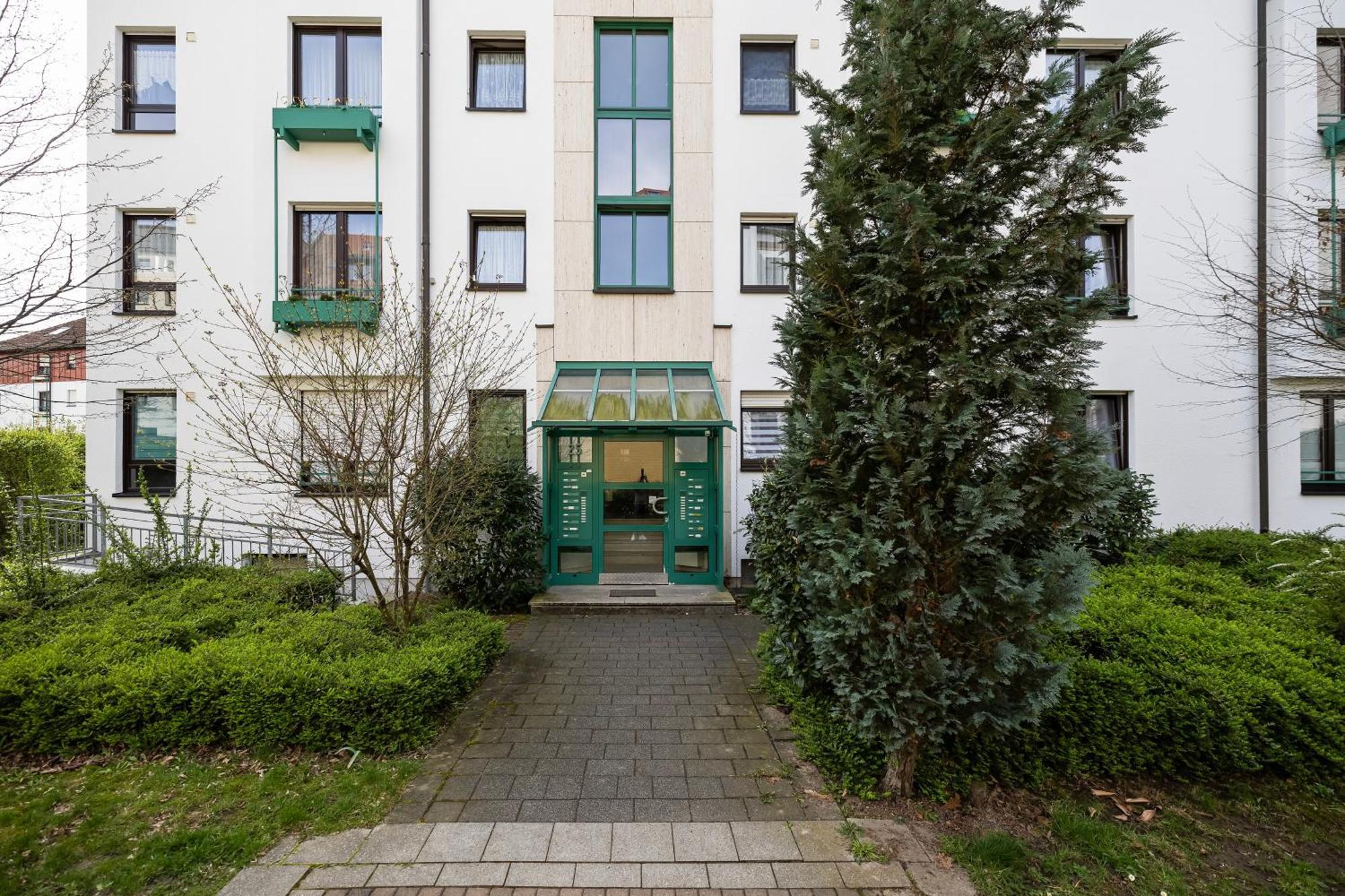 Traber 1 Sz Balkon Parkplatz & Sehr Ruhig Appartement