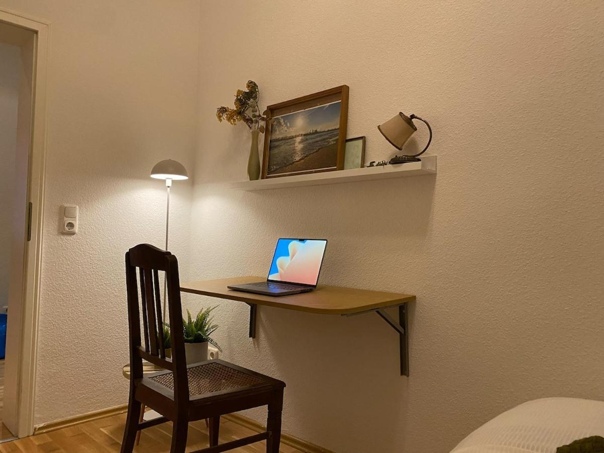 2 Schlafzimmer Fuer 5 Personen, Balkon, Hunde Willkommen Leipzig
